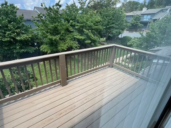 329 Harvest Dr, Charlottesville, VA 22903