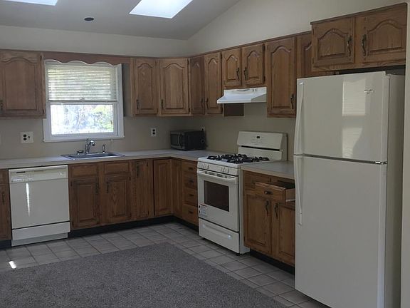 Generous Counter Space