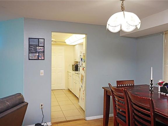 5th image of 2412 58th Avenue Dr W