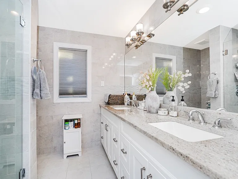 Main Bath