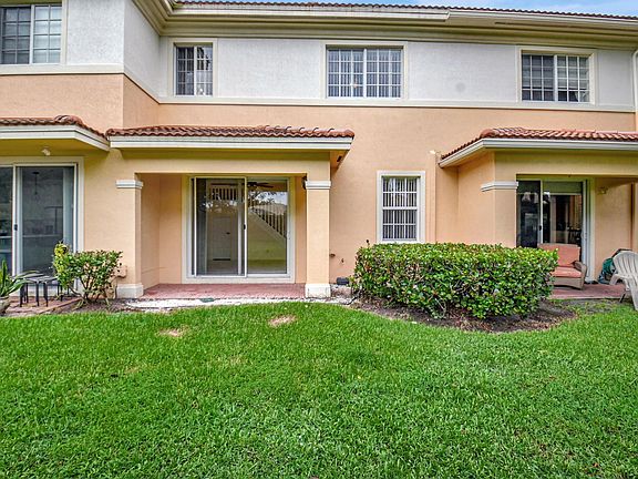 4th image of 7373 Briella Dr #32