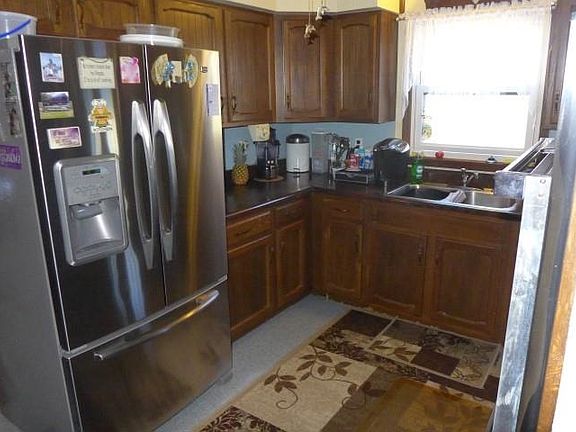 3rd image of 6613 E County Road 250 N