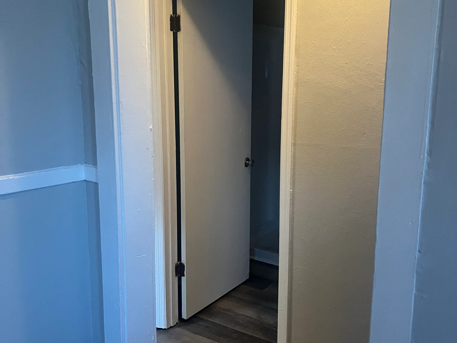 2115 Mercer Ave NW — Photo 4