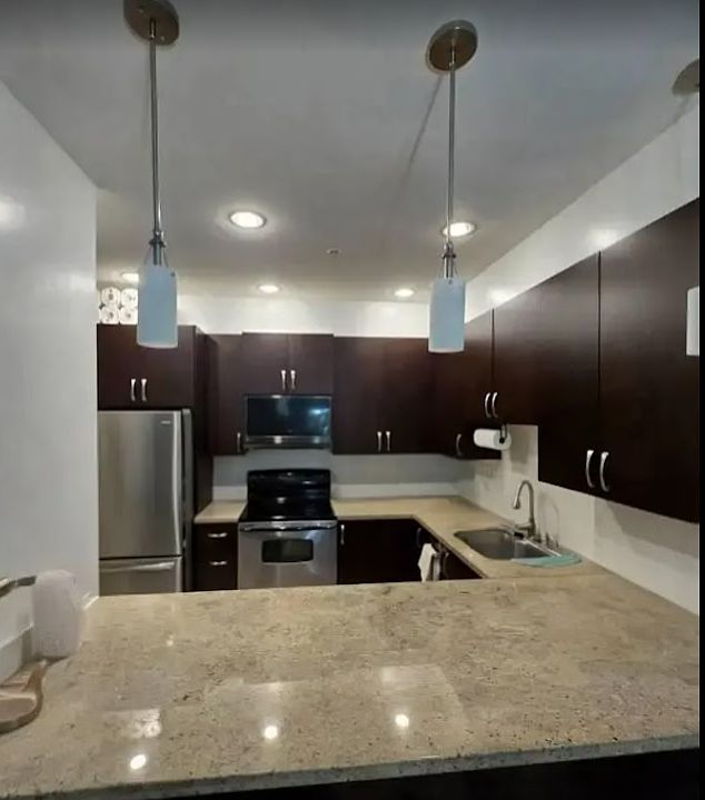 1st image of 10237 133rd St #9