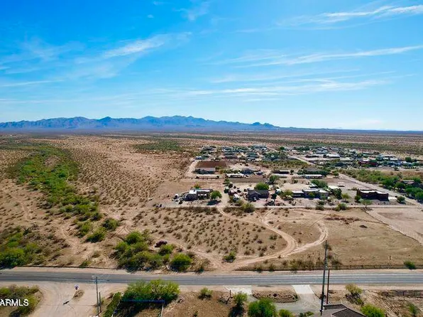 W Patton Rd, Wittmann, AZ 85361