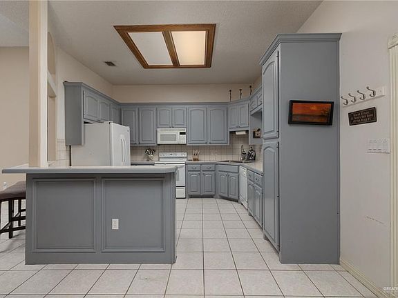 5th image of 7024 N 26th St