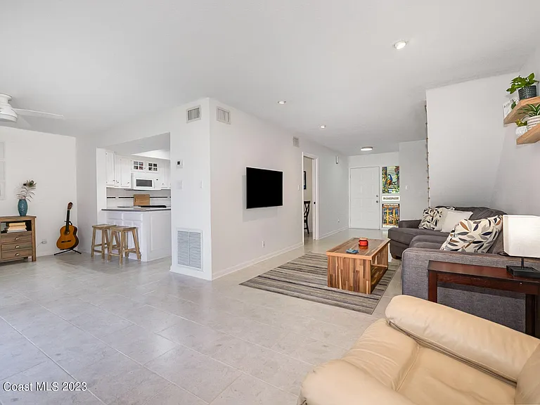 116 Skyline Cir — Photo 5