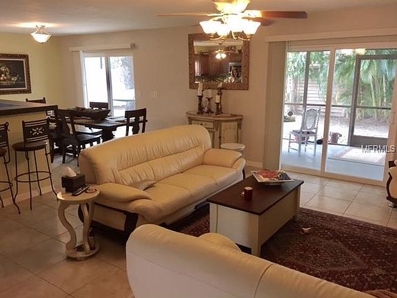 4th image of 8344 Brandeis Cir W