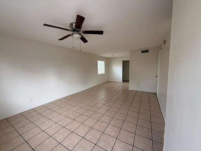 300 Clemson Dr — Photo 14