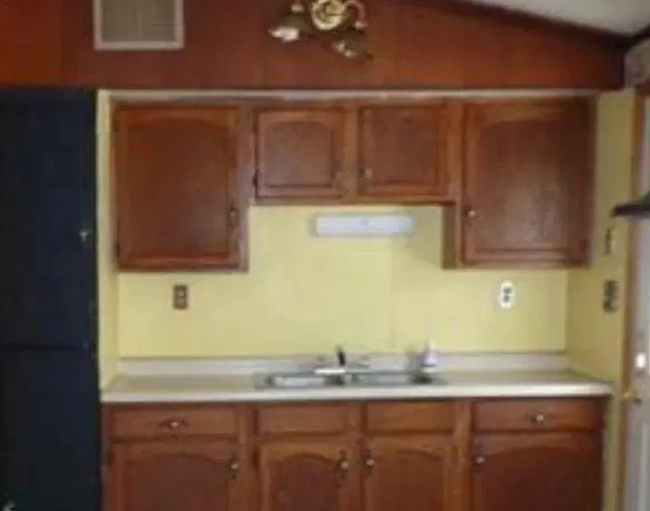 3 bed, 2000 sqft, $2,200 — Photo 4