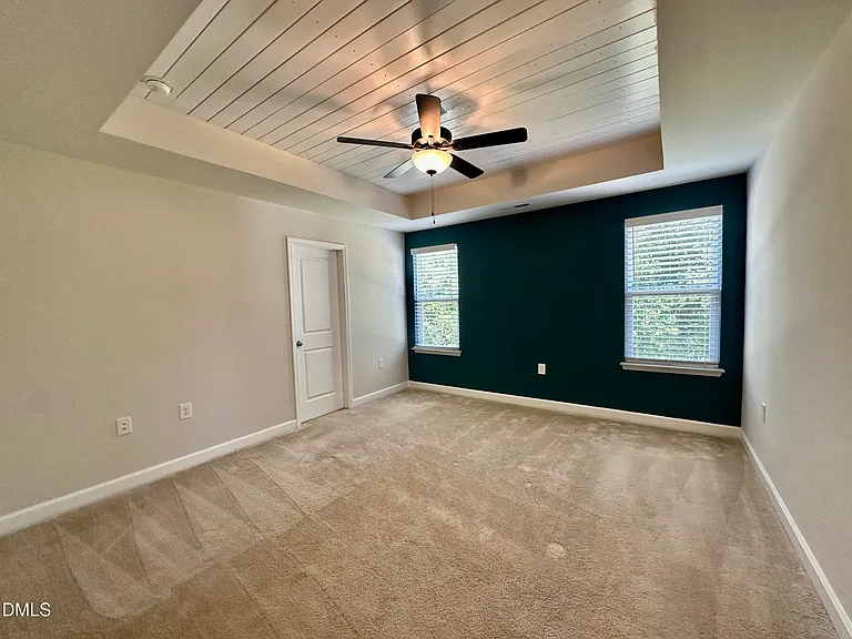 124 Orvis Dr — Photo 15