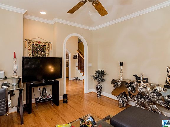 4th image of 5127 Lake Crest Cir