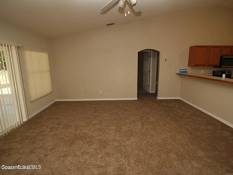 1266 Buffing Cir SE — Photo 5