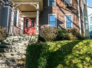 248 Broadway APT 4, Newport, RI 02840