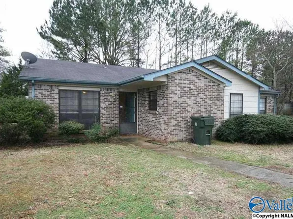 104 Westscott Dr #A, Madison, AL 35758