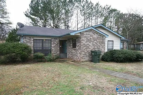 104 Westscott Dr Photo 1