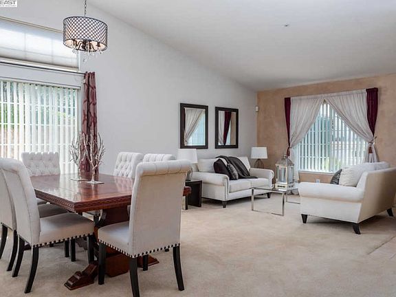 4th image of 6980 Foxtail Dr