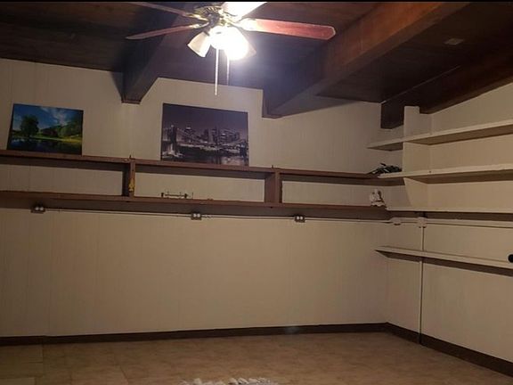 4th image of 1206 S Giddings St #B