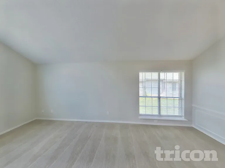8021 Ashridge Rd — Photo 17