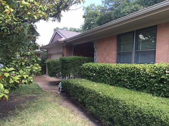 2nd image of 1418 Flamingo Ln