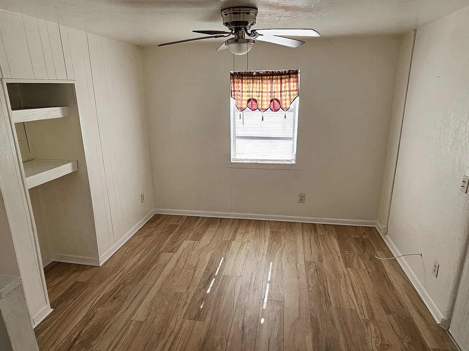 1 bed, 500 sqft, $950 — Photo 2