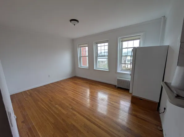 4 Ellsworth Ave #34, Cambridge, MA 02139