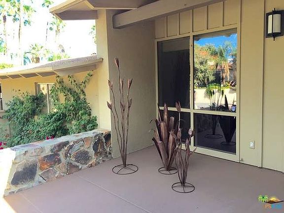 2nd image of 255 W Camino Buena Vis