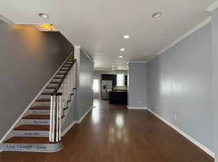 811 N 15th St, Philadelphia, PA 19130