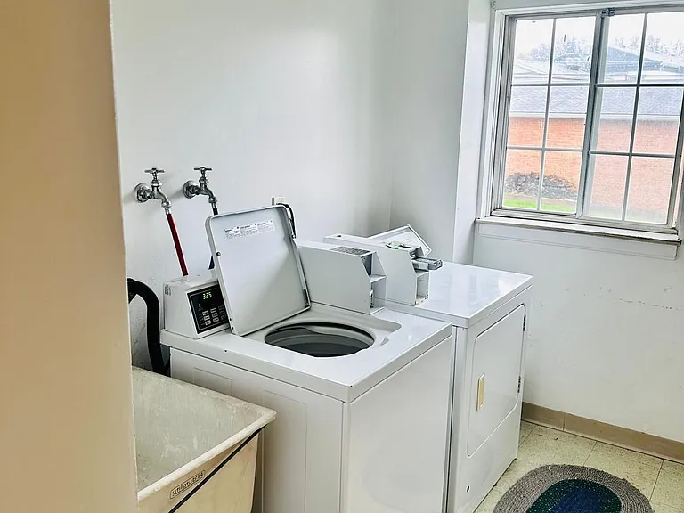4225 Chester Dr — Photo 11