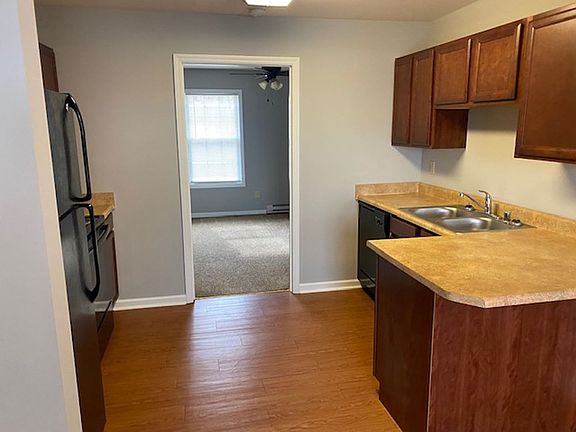 3rd image of 2079 Ty Ln #6