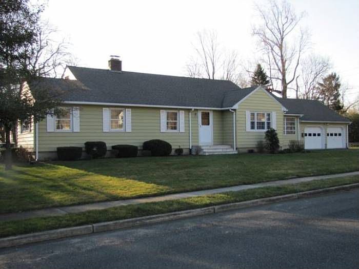 Quiet dead end street