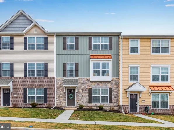 5160 Laurel Valley Ln, Enola, PA 17025