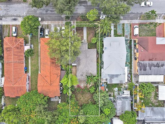 3rd image of 50 NW 26th Ave #0