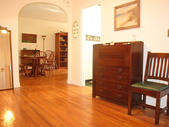 2nd image of 117-01 Metropolitan Ave #C2g
