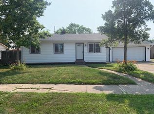 8609 20th Ave, Kenosha, WI 53143