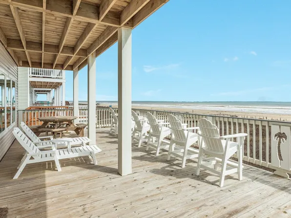 2938 Bluewater Dr, Surfside Beach, TX 77541