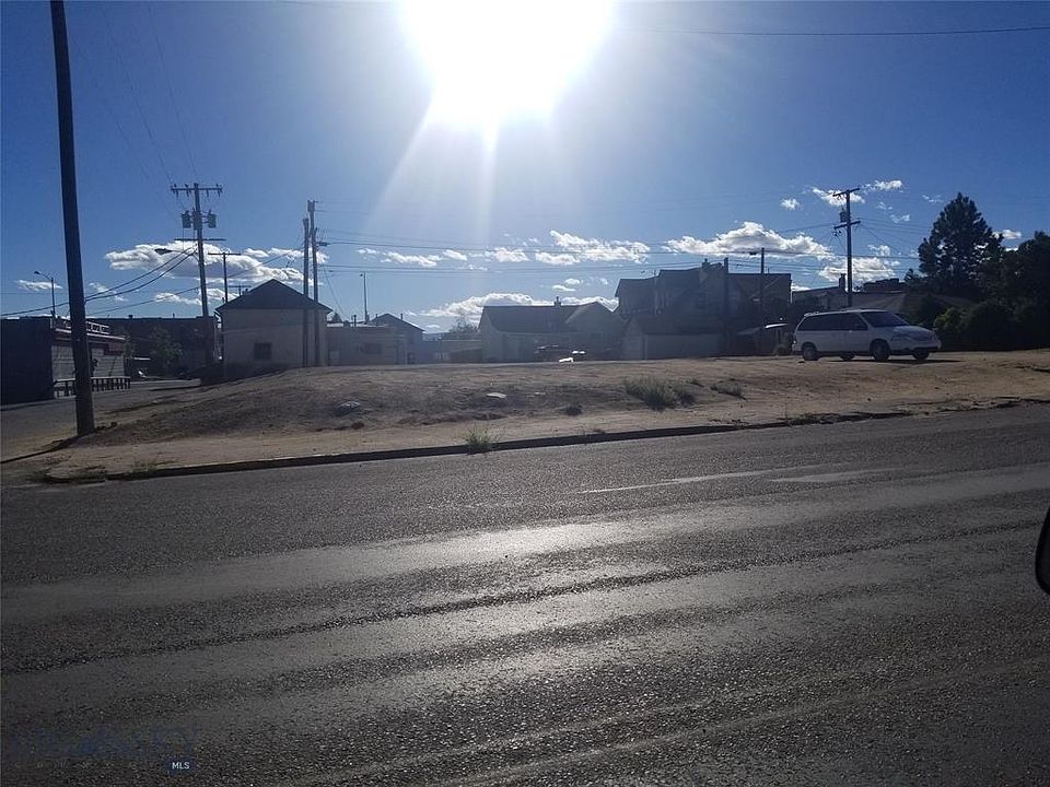2nd image of 1029 S Arizona St