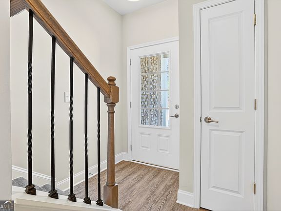 3rd image of 6154 Ripple Way #76