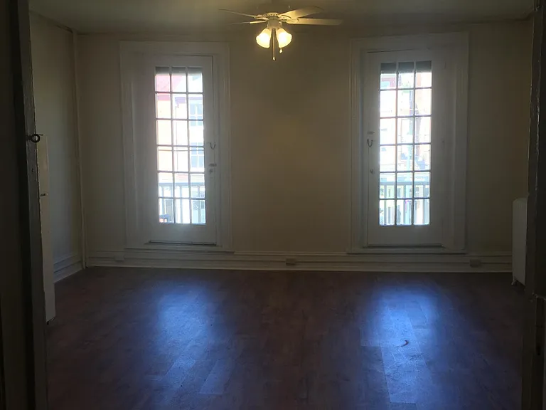 126 W Market St #3 — Photo 9