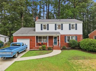 105 Huxley Pl, Newport News, VA 23606