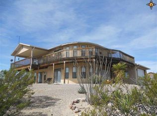 27 Underwood Blvd, Elephant Butte, NM 87935
