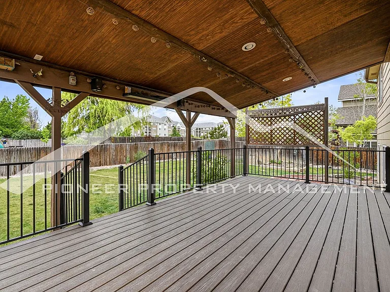 2309 Flagstaff Dr — Photo 30