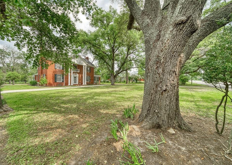 1001 E Main St, Madisonville, TX 77864 MLS 95991718 Zillow