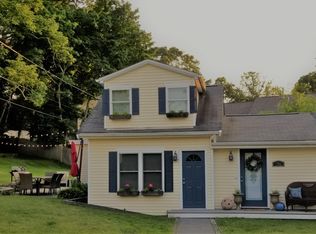 15 Rice St HOUSE A, Warwick, RI 02886