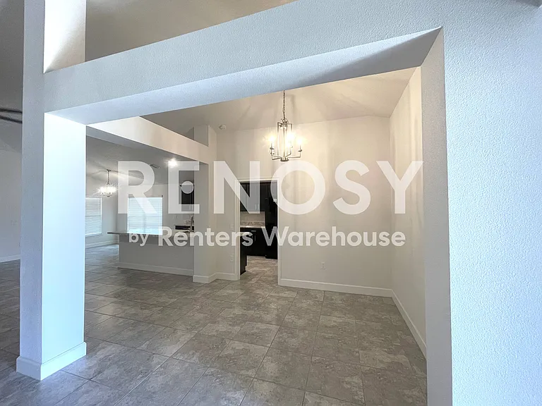 11819 Sutter Gate Loop — Photo 3