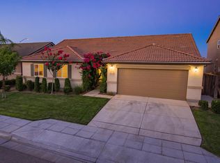4802 N Shiraz Ave, Fresno, CA