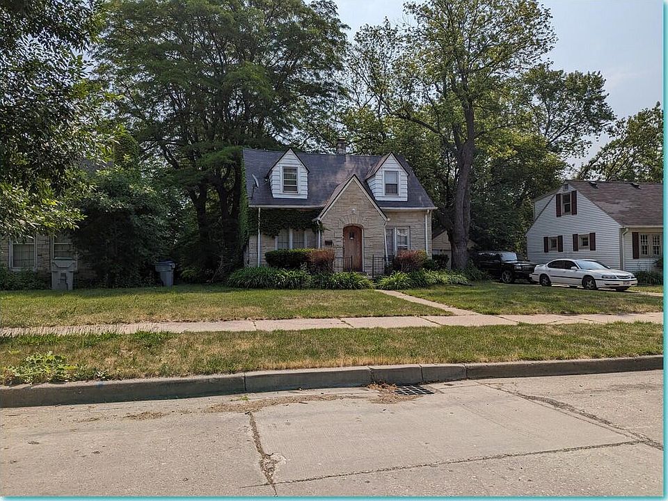 2nd image of 5262 N 53rd St