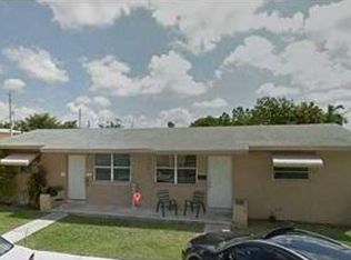 8850 SW 34th St, Miami, FL 33165