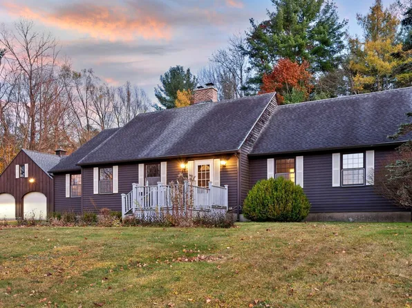 29 Yvonne Dr, Dalton, MA 01226