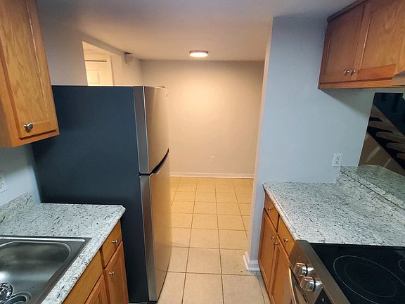 4th image of 2336 Sandpiper St